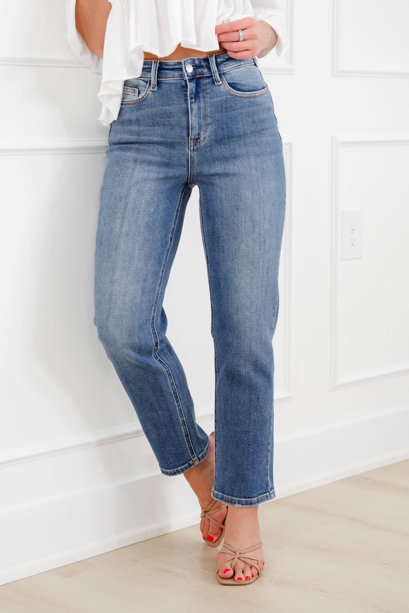Judy Blue High Rise Medium Wash Ankle Length Straight Leg Jeans