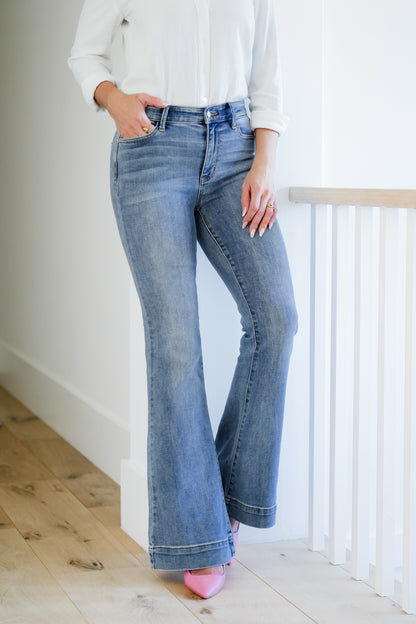 Judy Blue Mid Rise Medium Wash Trouser Flare Jeans