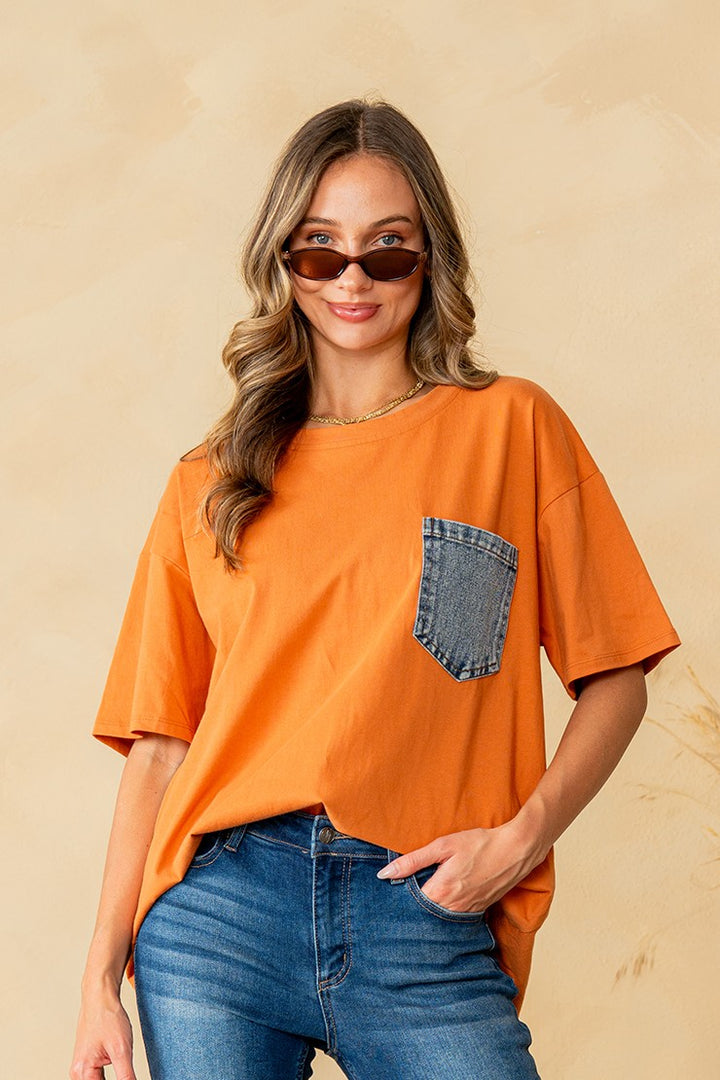 Plus/Reg Short Sleeve Crew Neck Top with Denim Pocket