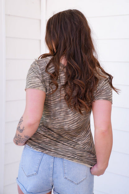 POL Zebra Print Short Sleeve V Neck Top