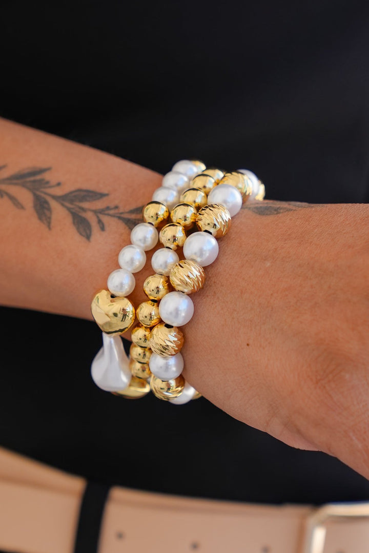 Treasure Jewels Butterfly Glow Bracelet Set