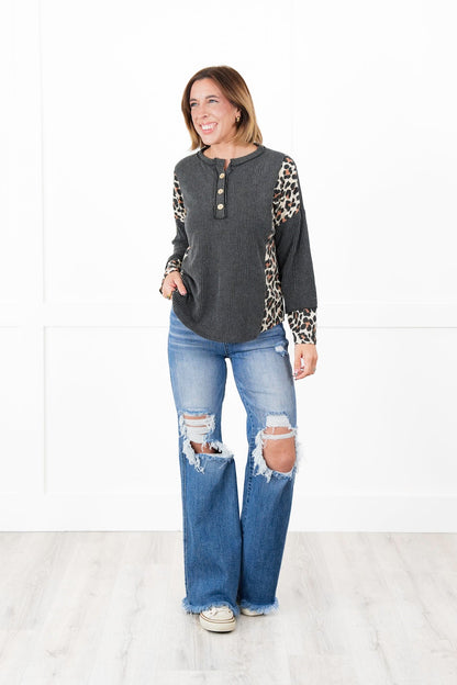 Plus/Reg Ribbed Long Sleeve Button Up Top with Leopard Detail