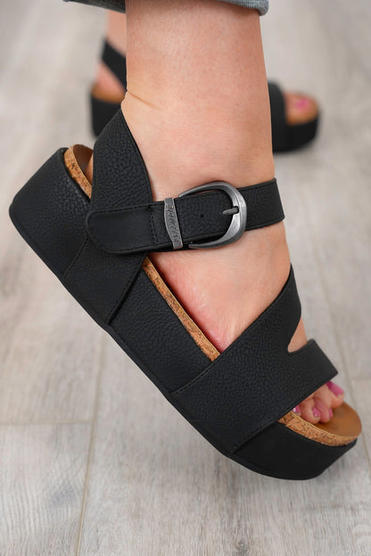 Blowfish Adjustable Platform Sandal with Buckle Strap