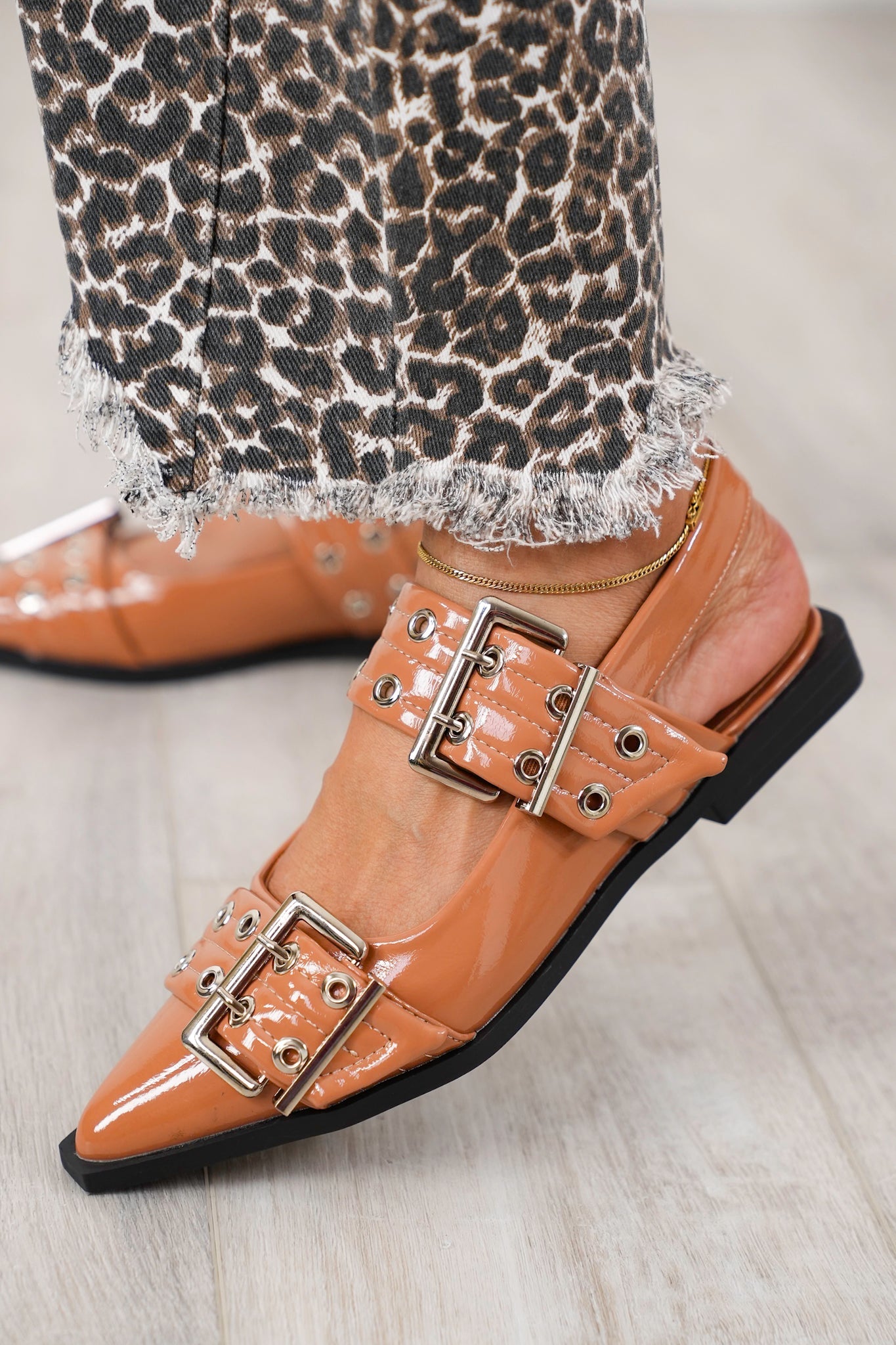 Glossy Sling Flats with Studded Adjustable Straps