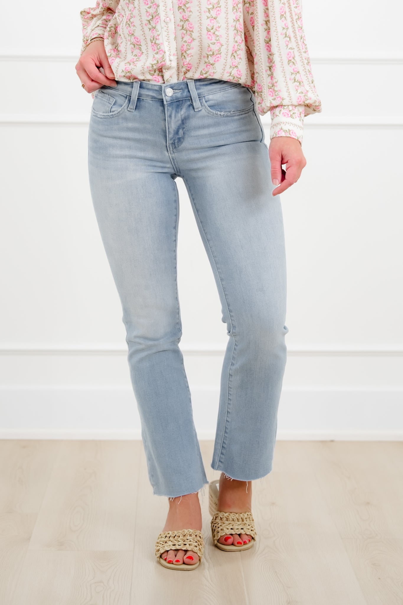 Vervet Mid Rise Light Wash Ankle Bootcut Jeans