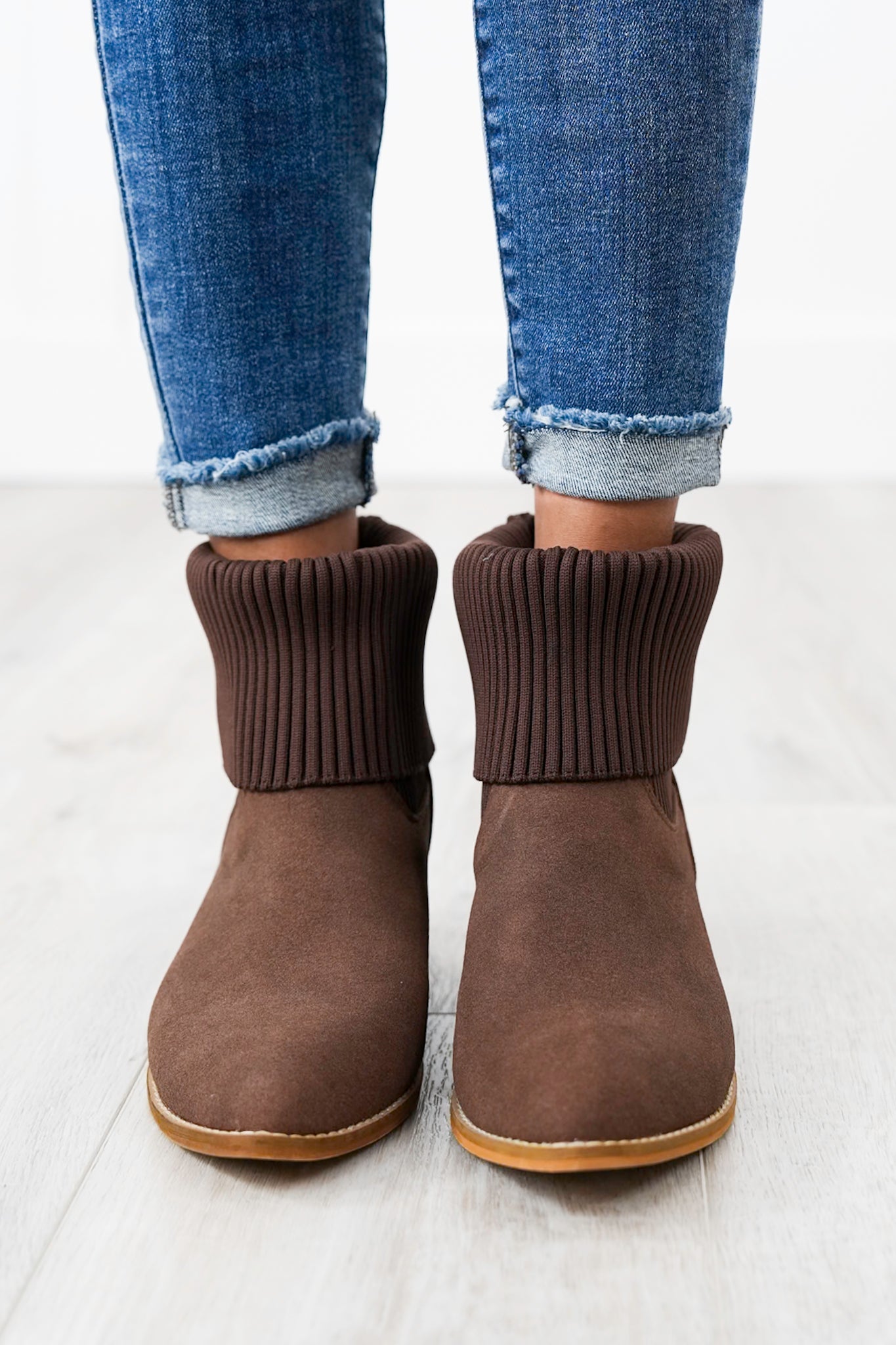 Ribbed Knit Cuff Boots
