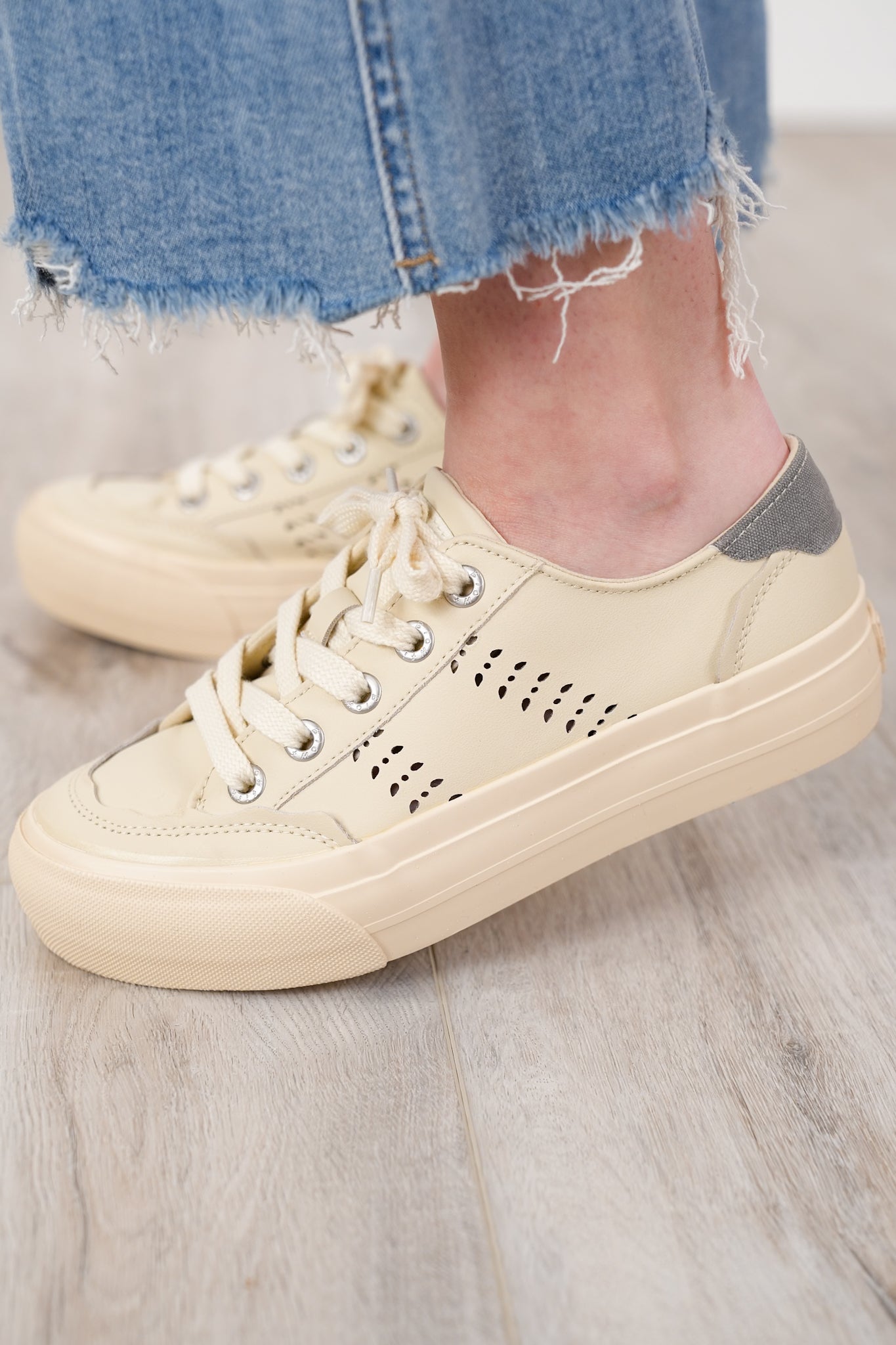 Blowfish Casual Perforated  Low Top Sneakers