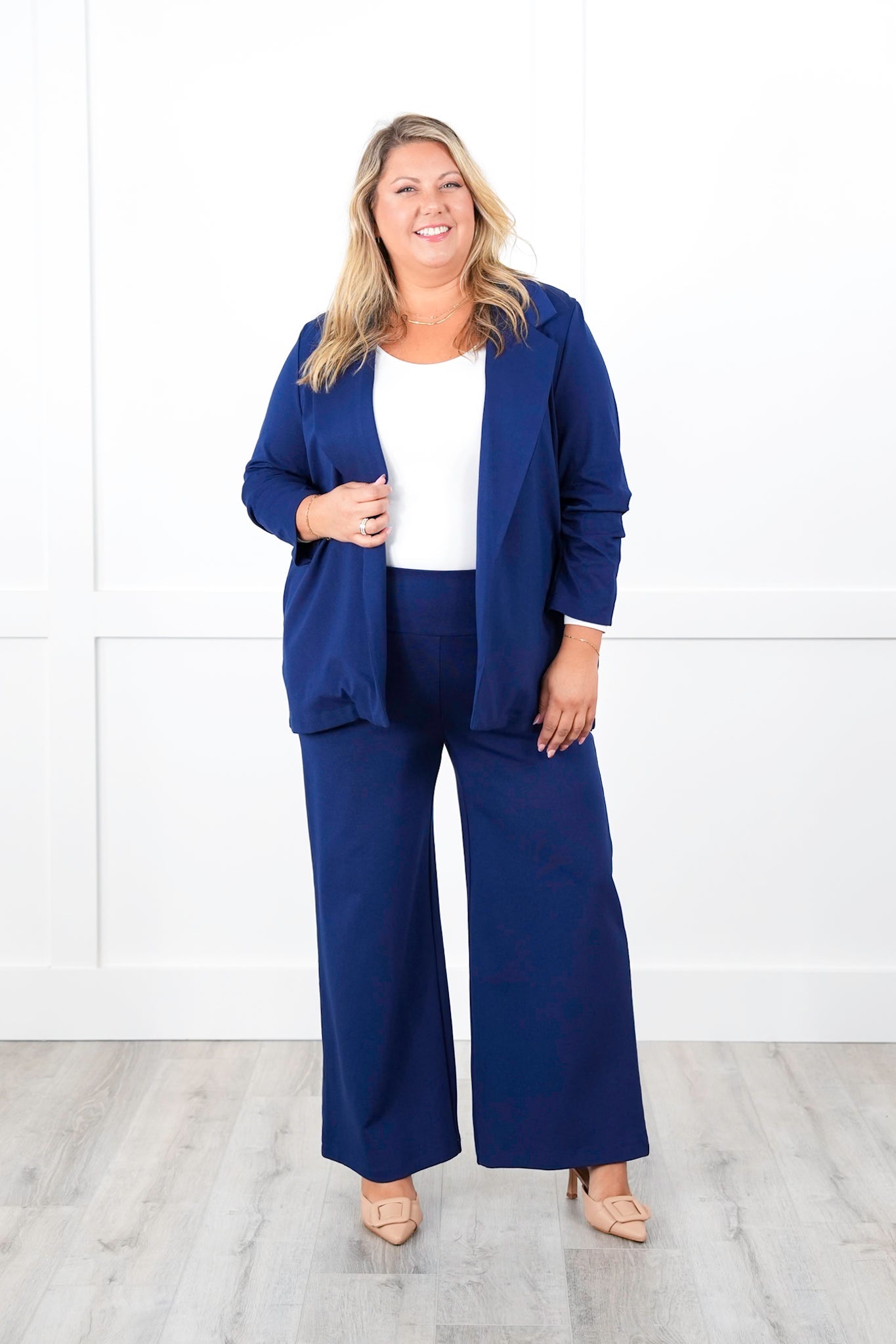 Door Buster! Plus/Reg Solid Double Knit Wide Leg Cropped Pull On Pants