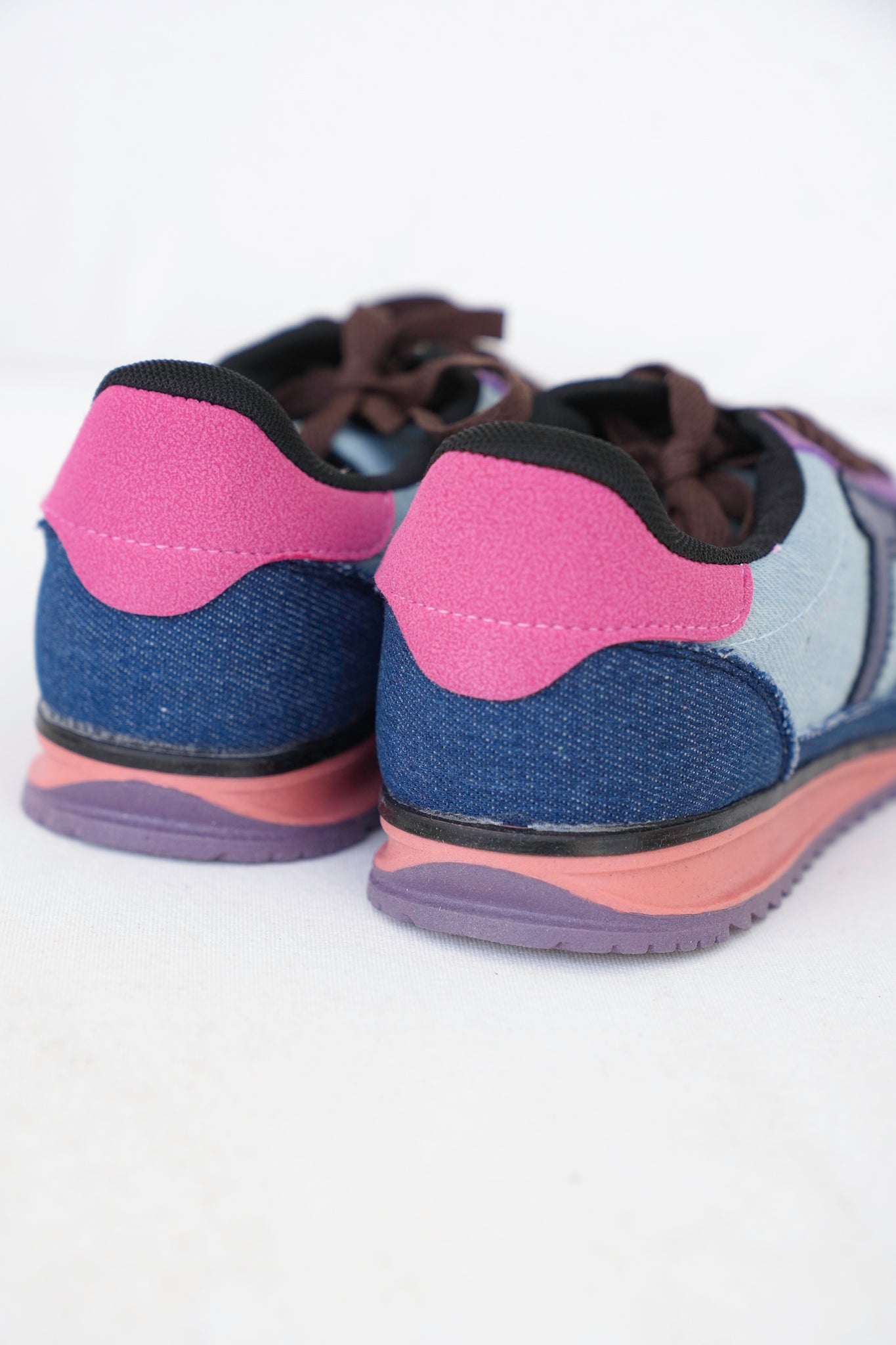 Vintage Retro Running Sneaker