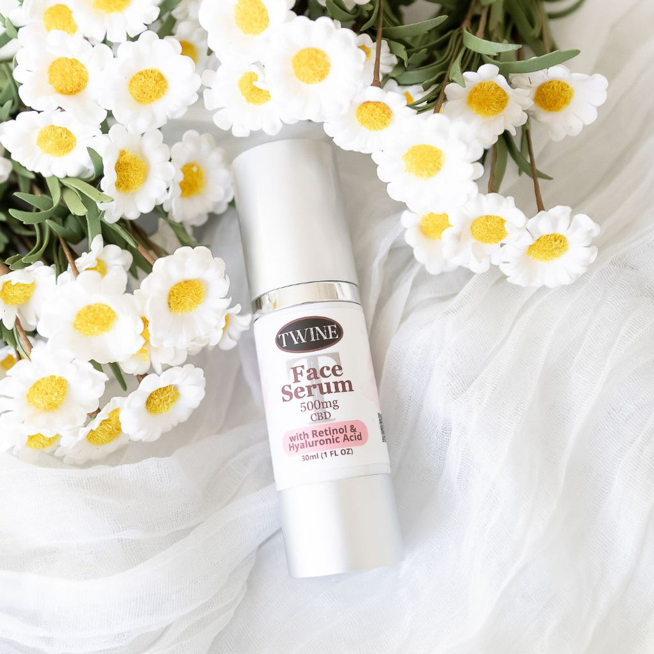 Twine 500 MG CBD Face Serum with Retinol & Hyaluronic Acid *Final Sale*