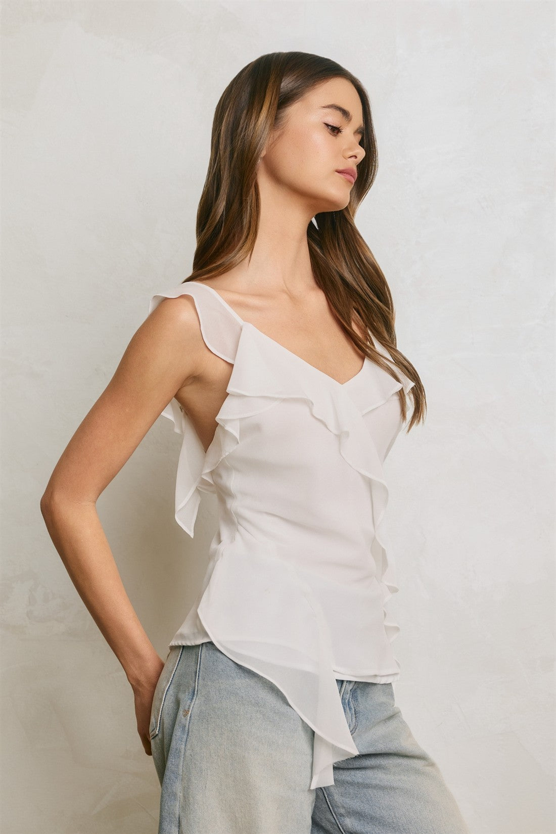 Sleeveless V Neck Ruffled Top with Side Zipper