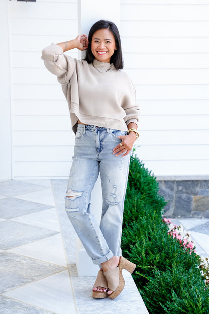 Judy Blue Mid Rise Light Wash Cuffed Boyfriend Jeans with Distressed Repair Stitch