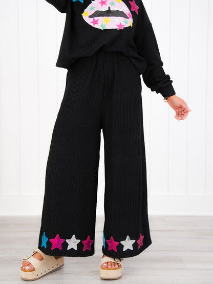 Plus/Reg Elastic Waist Wide Leg Cropped Pants With Sequin Star Patch Detail (Multiple Colors)