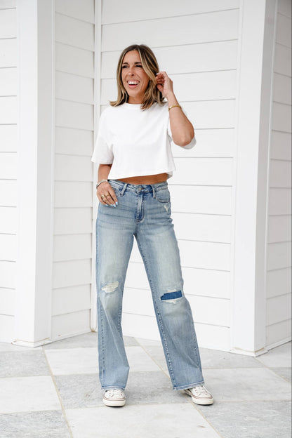 Judy Blue High Rise Medium Wash Distressed Straight Leg Jeans with Knee Patches