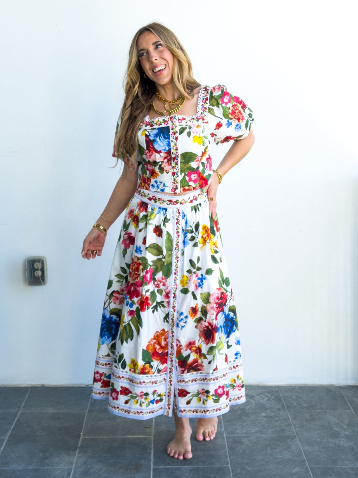 Floral Border Puff Sleeve Smocked Crop Top