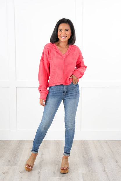Plus/Reg Ribbed Knit Long Sleeve V-Neck Top with Reverse Seam Detail