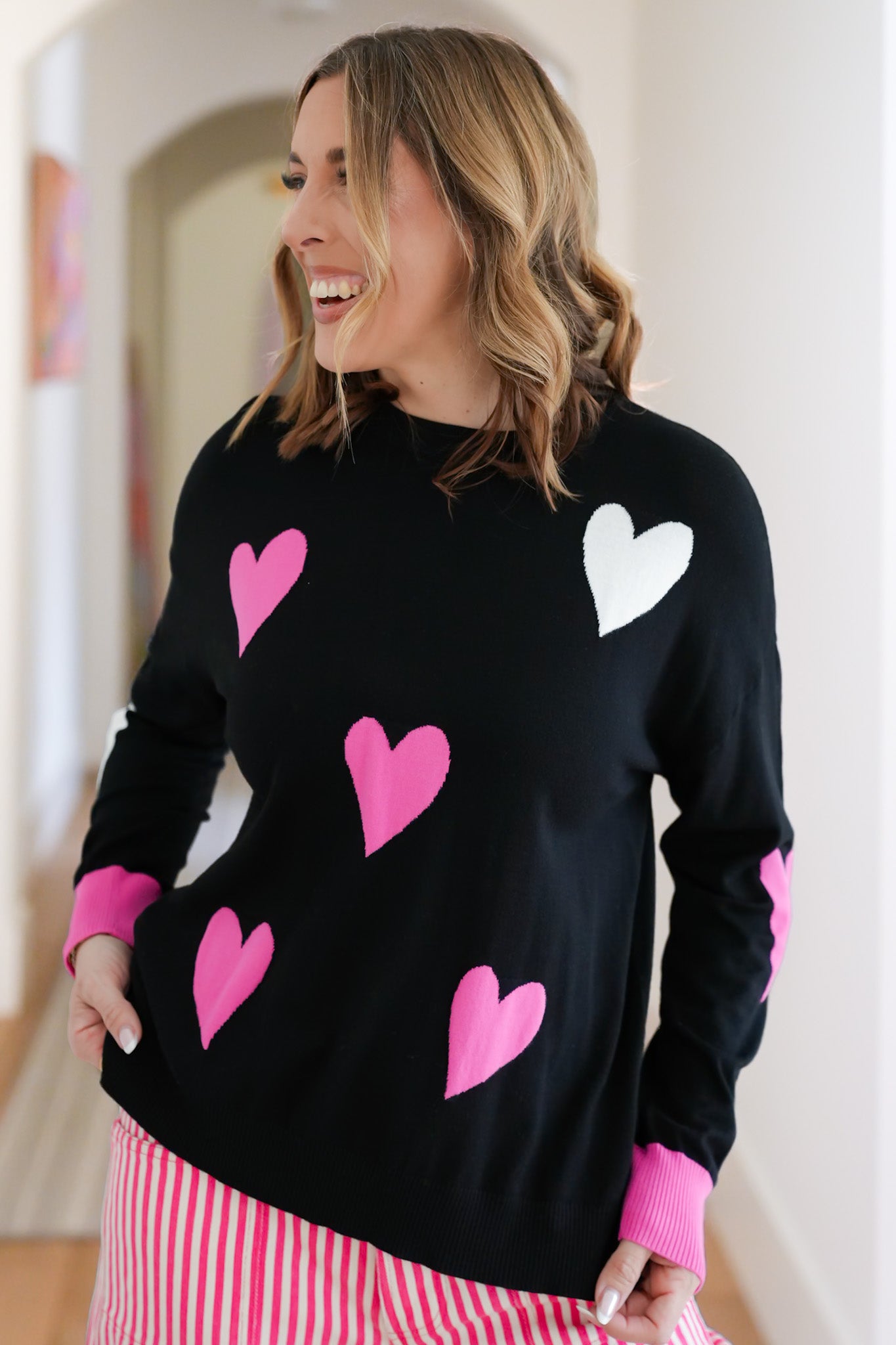 All Over Heart Pattern Long Sleeve Pullover Sweater
