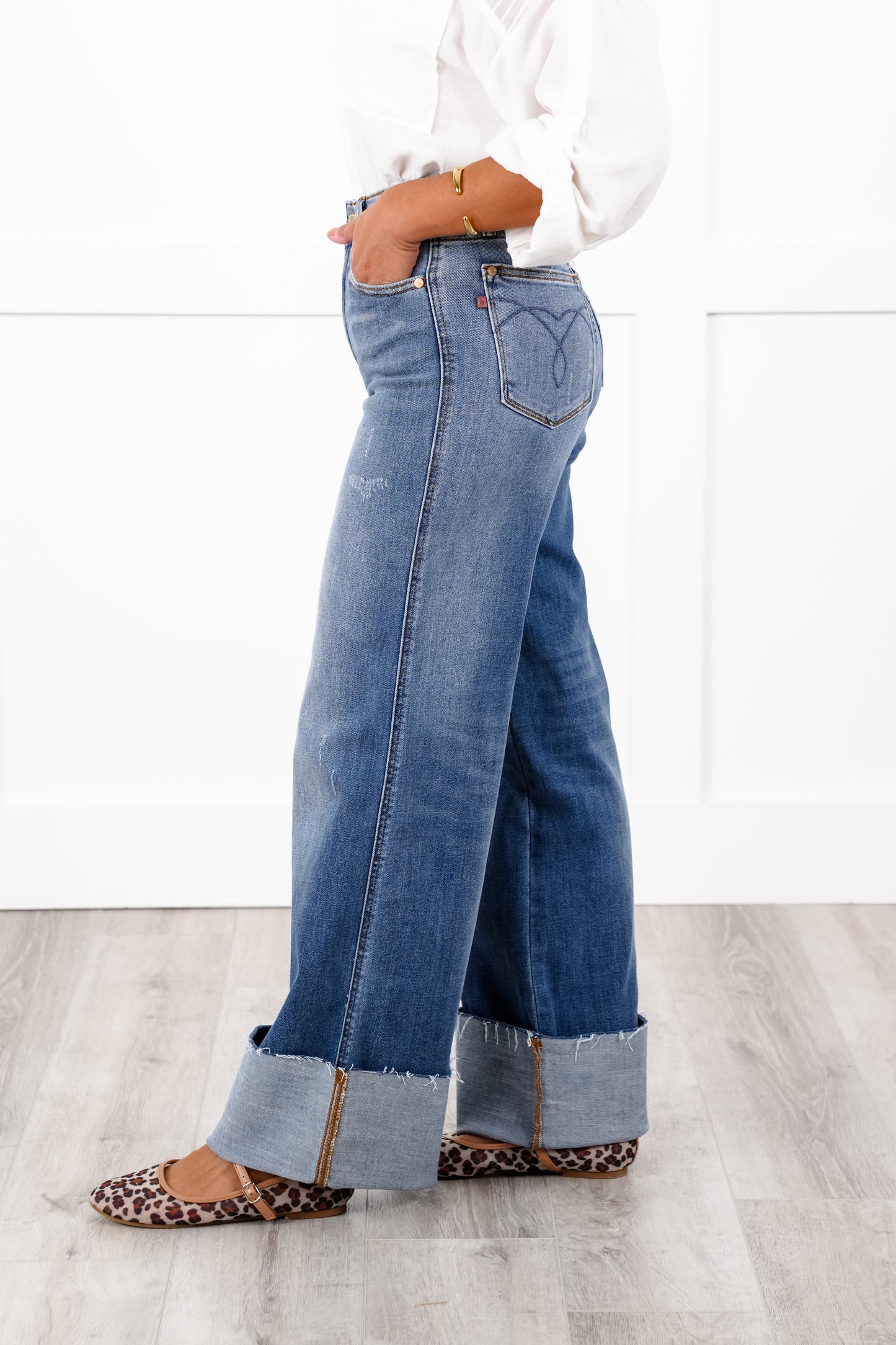 Judy Blue High Rise Medium Wash Retro Wide Leg Jeans with Cuff