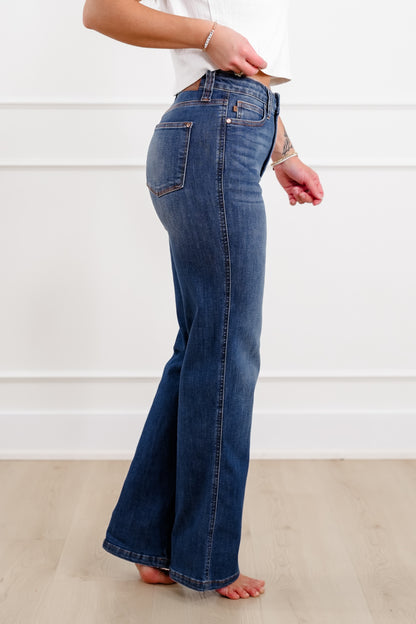 Judy Blue High Rise Medium Wash Tummy Control Straight Leg Jeans