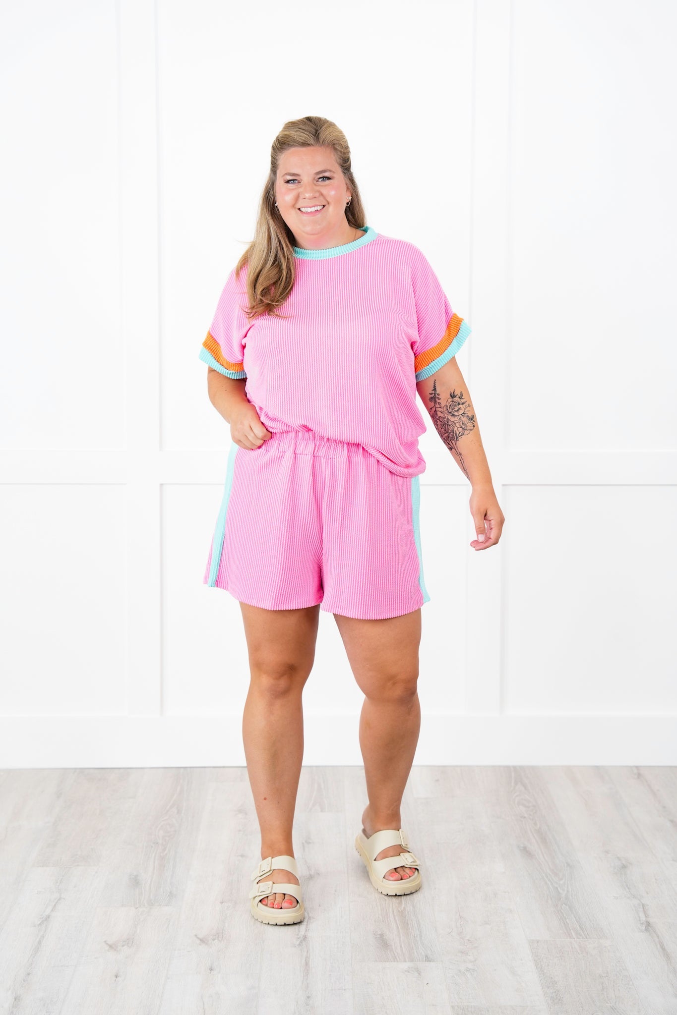 Plus/Reg Ribbed Elastic Waistband Shorts (Multiple Colors)