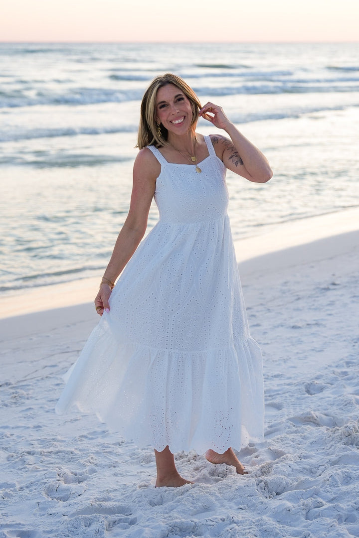 Plus/Reg White Eyelet Sleeveless Maxi Dress