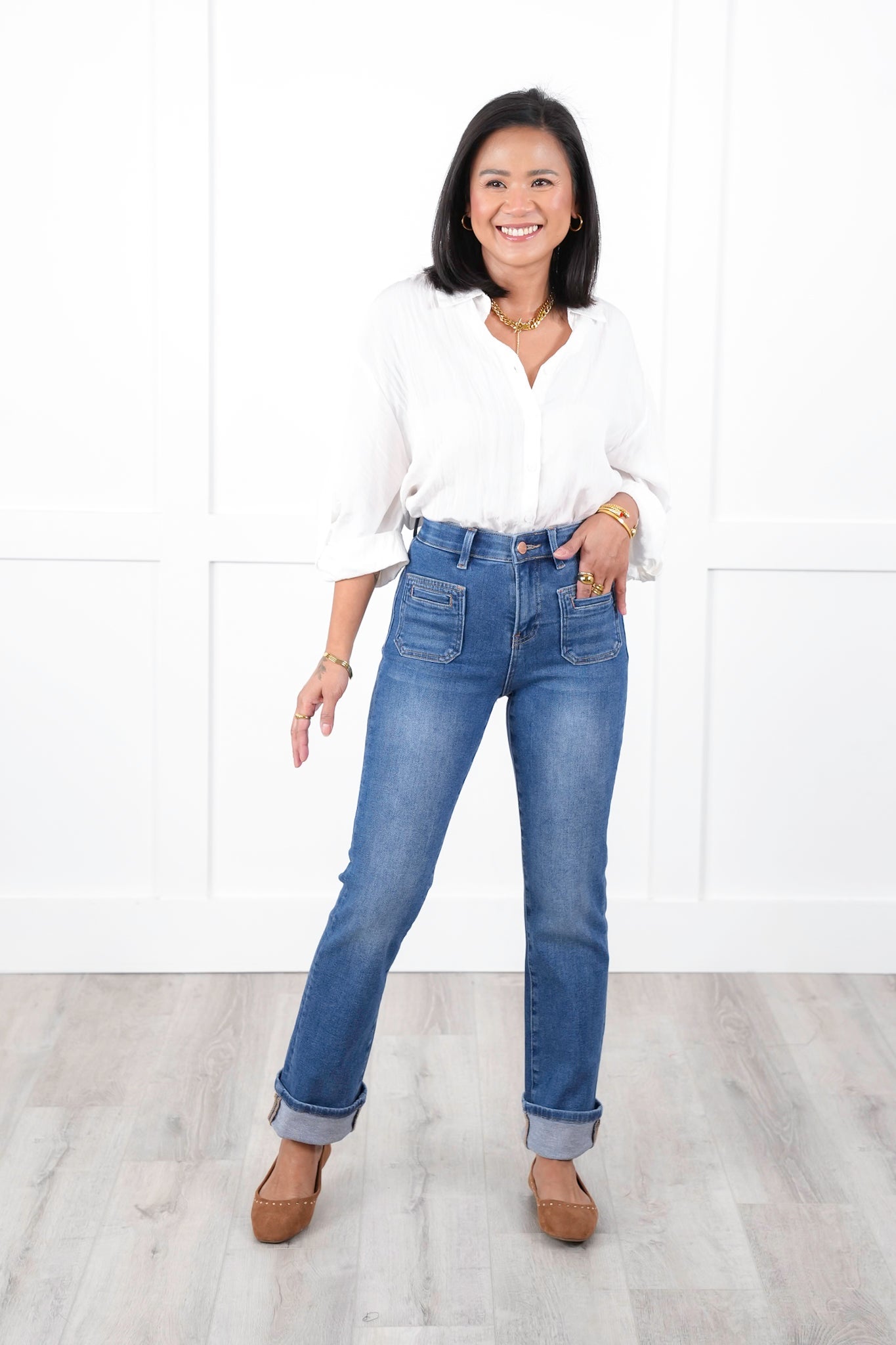 Risen High Rise Medium Wash Elastic Waistband Slim Straight Leg Jeans with Front Patch Pockets