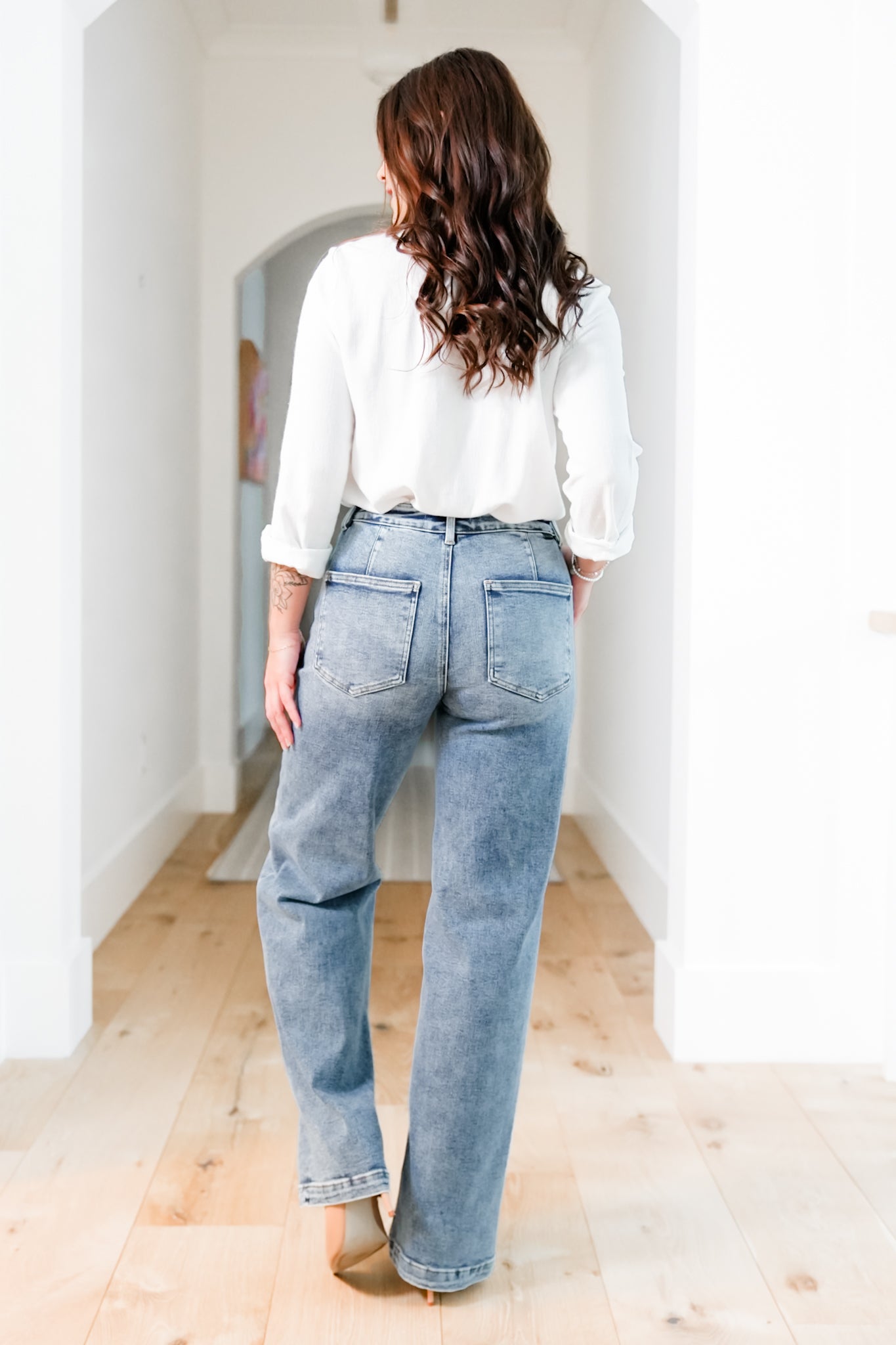 Risen Mid Rise Medium Wash Relaxed Fit Baggy Jeans with Patch Pockets