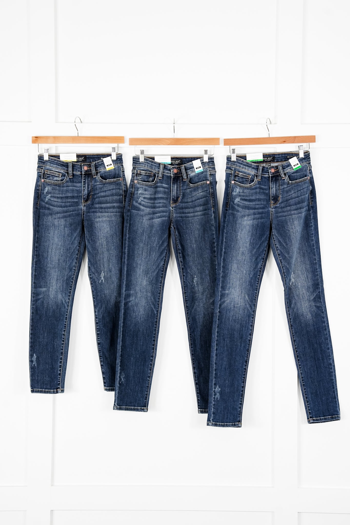 小物 dandybros  9000 Judy Blue Full Size Mid Rise Destroy & Cuff Skinny Jeans