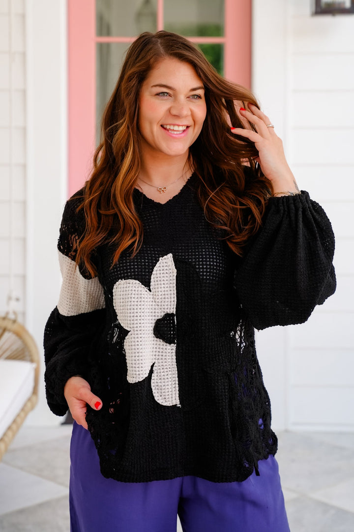 Plus/Reg Long Sleeve Hooded Knit Top with Flower Patch Detail