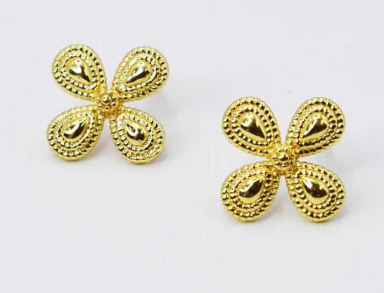 Treasure Jewels "Lily" Blush Stud