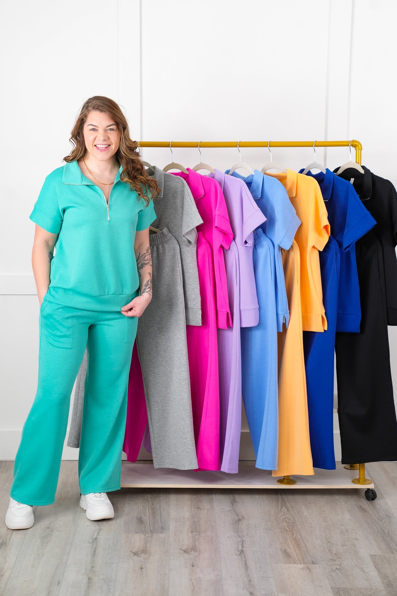 Door Buster! Plus/Reg Short Dolman Sleeve Half Zip Top and Pant Travel Set