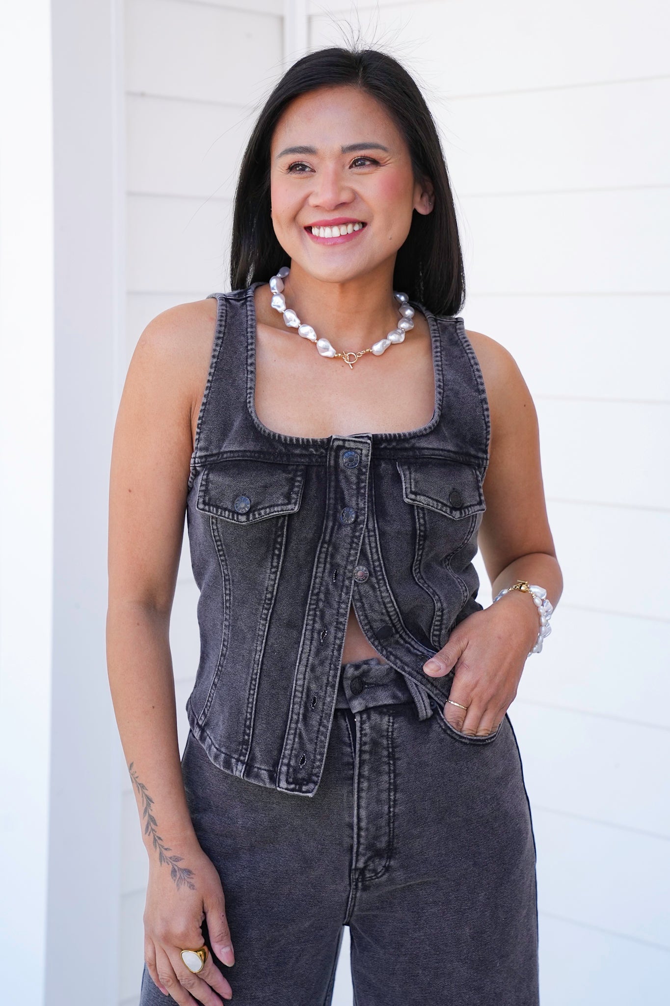 Plus/Reg Mineral Wash Button Down Vest