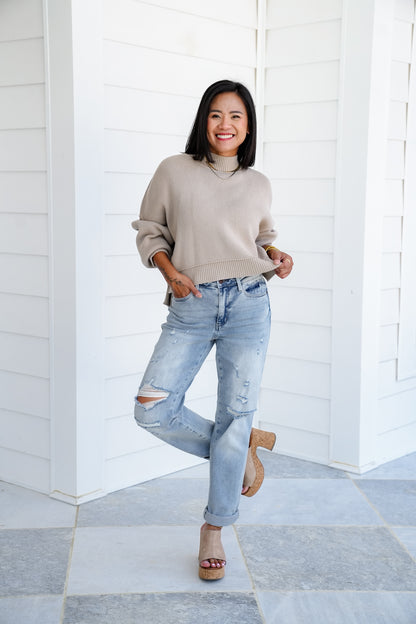 Judy Blue Mid Rise Light Wash Cuffed Boyfriend Jeans with Distressed Repair Stitch