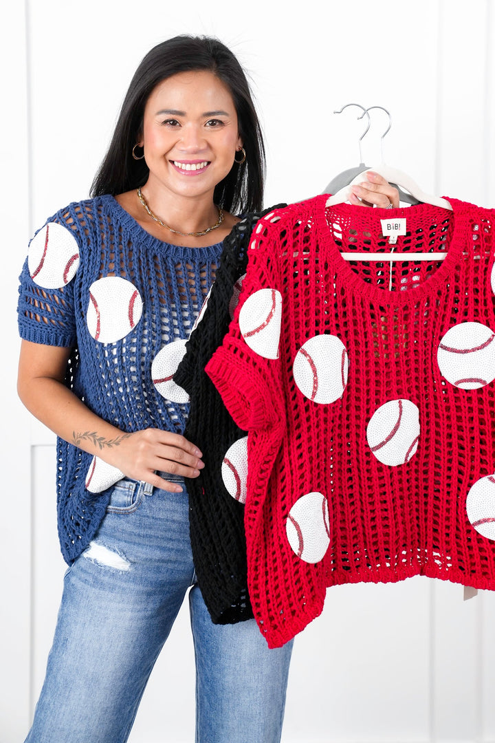 Loose Knit Short Sleeve Sweater with Sequin Baseball Patch Detail