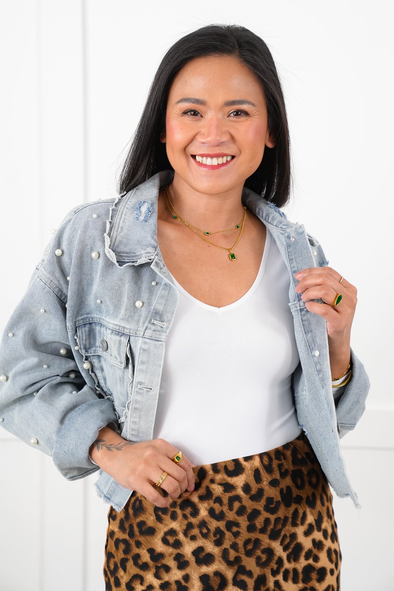 Door Buster! Plus/Reg Solid Long Sleeve Reversible Top