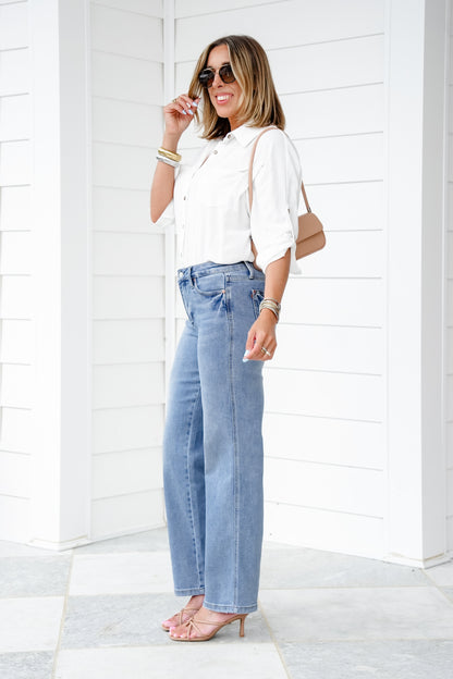 Judy Blue Mid Rise Medium Vintage Wash Tummy Control Straight Leg Jeans