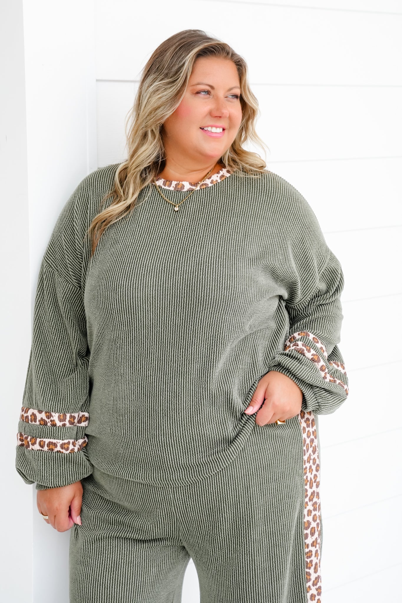 Plus/Reg Ribbed Long Sleeve Top with Elastic Waist Pants Set