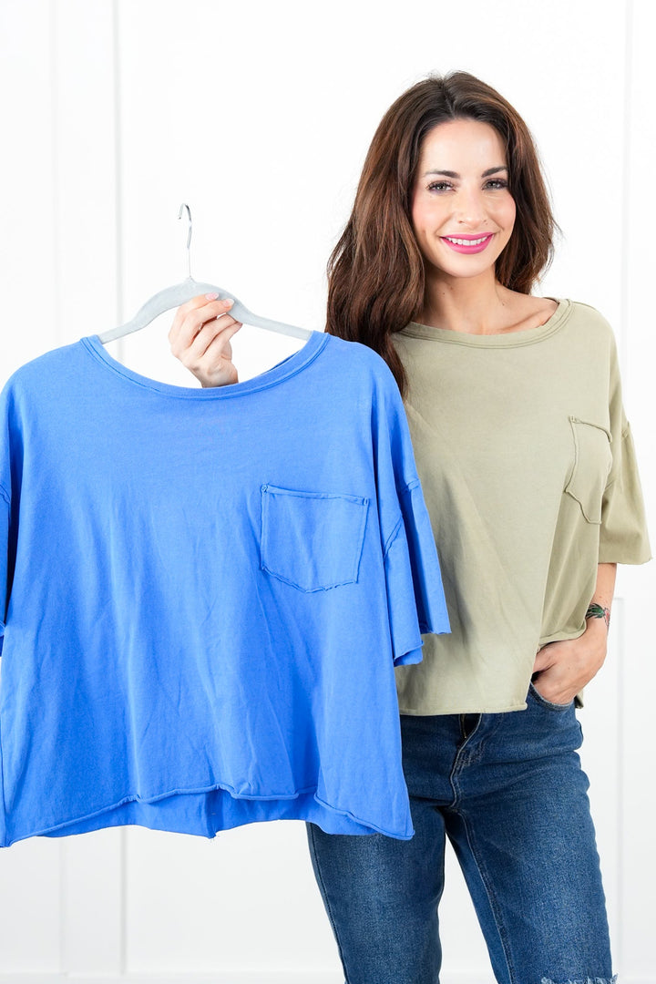 Short Sleeve Cropped Knit Top With Raw Edge Detail