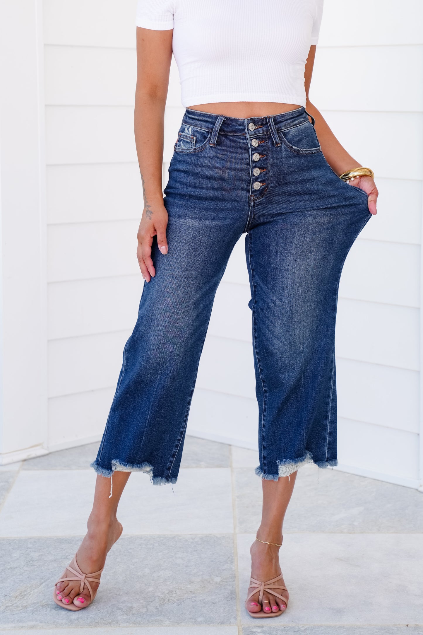 Judy Blue High Rise Medium Wash Button Fly Distressed Hem Cropped Wide Leg Jeans