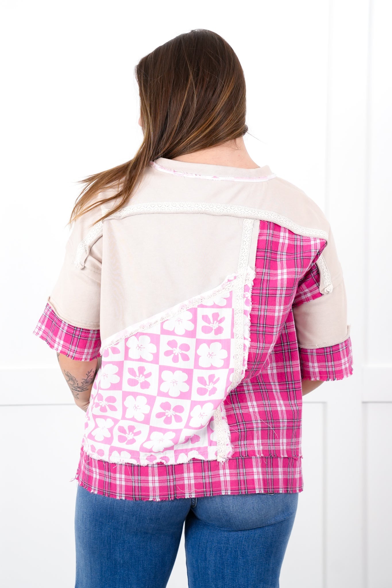 Mixed Print Short Sleeve Top with Lace Trim Detail