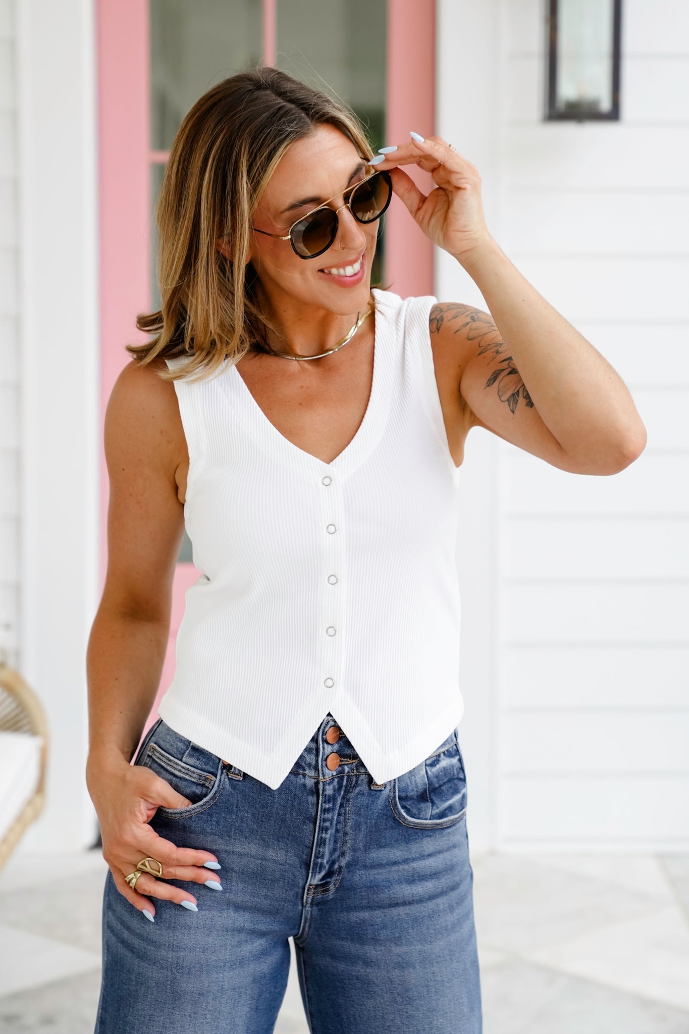 Plus/Reg Ribbed Knit V-Neck Snap Button Down Vest