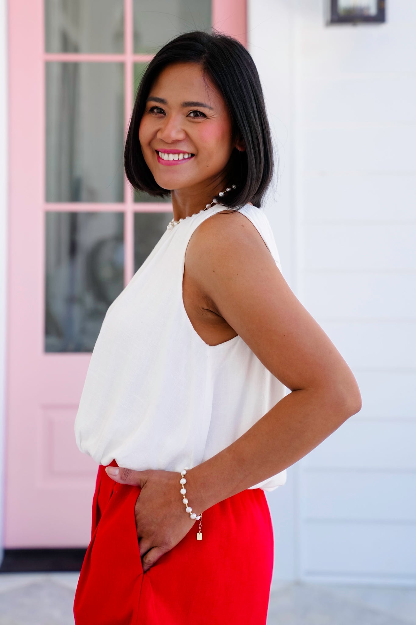 Restock! Linen Blend Sleeveless Bubble Hem Top