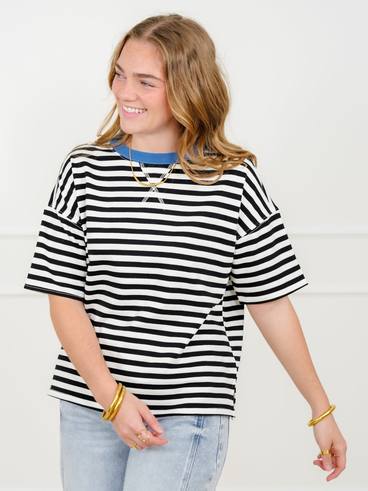 Plus/Reg Black Stripe Short Sleeve Knit Top
