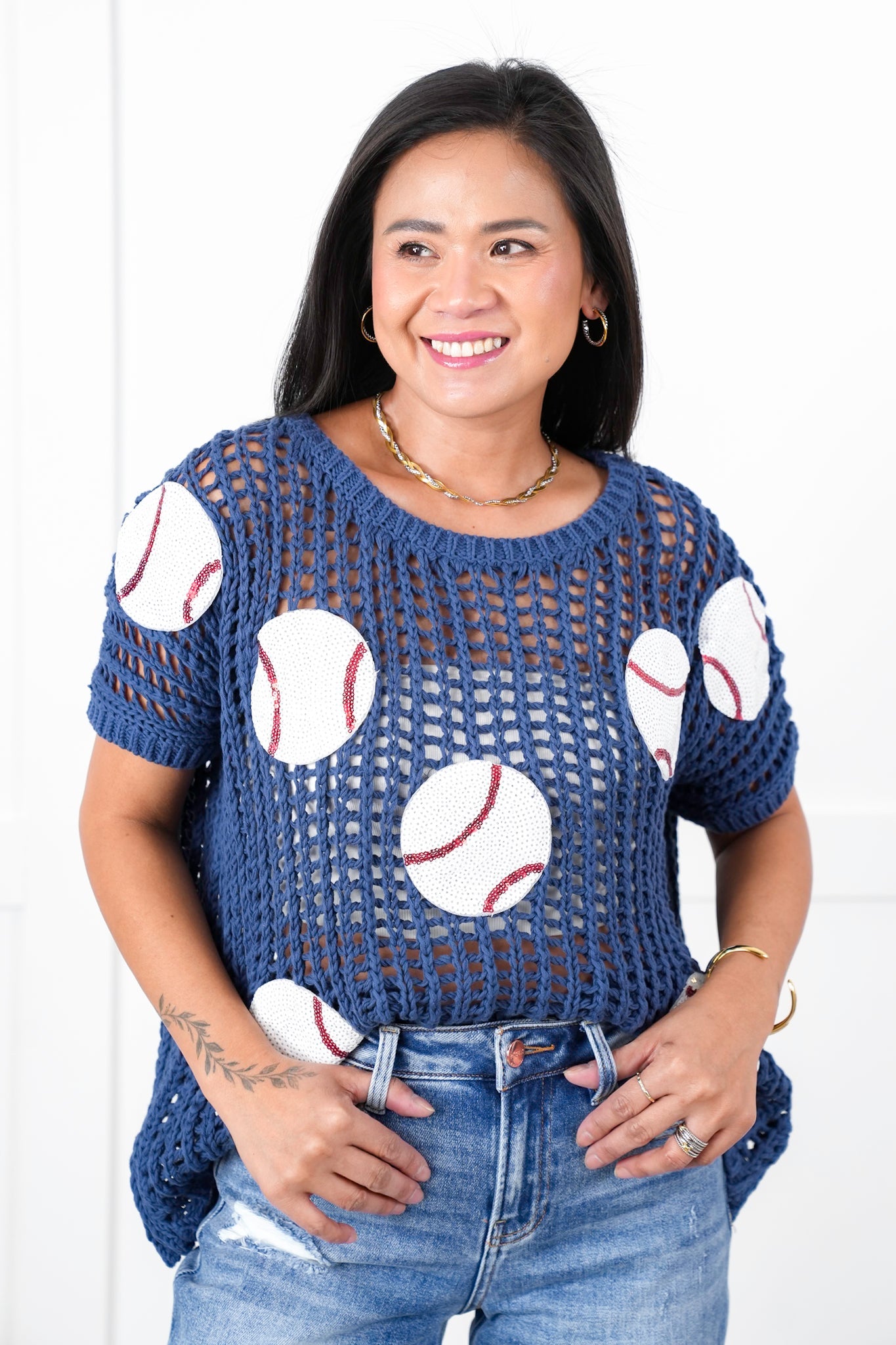 Loose Knit Short Sleeve Sweater with Sequin Baseball Patch Detail