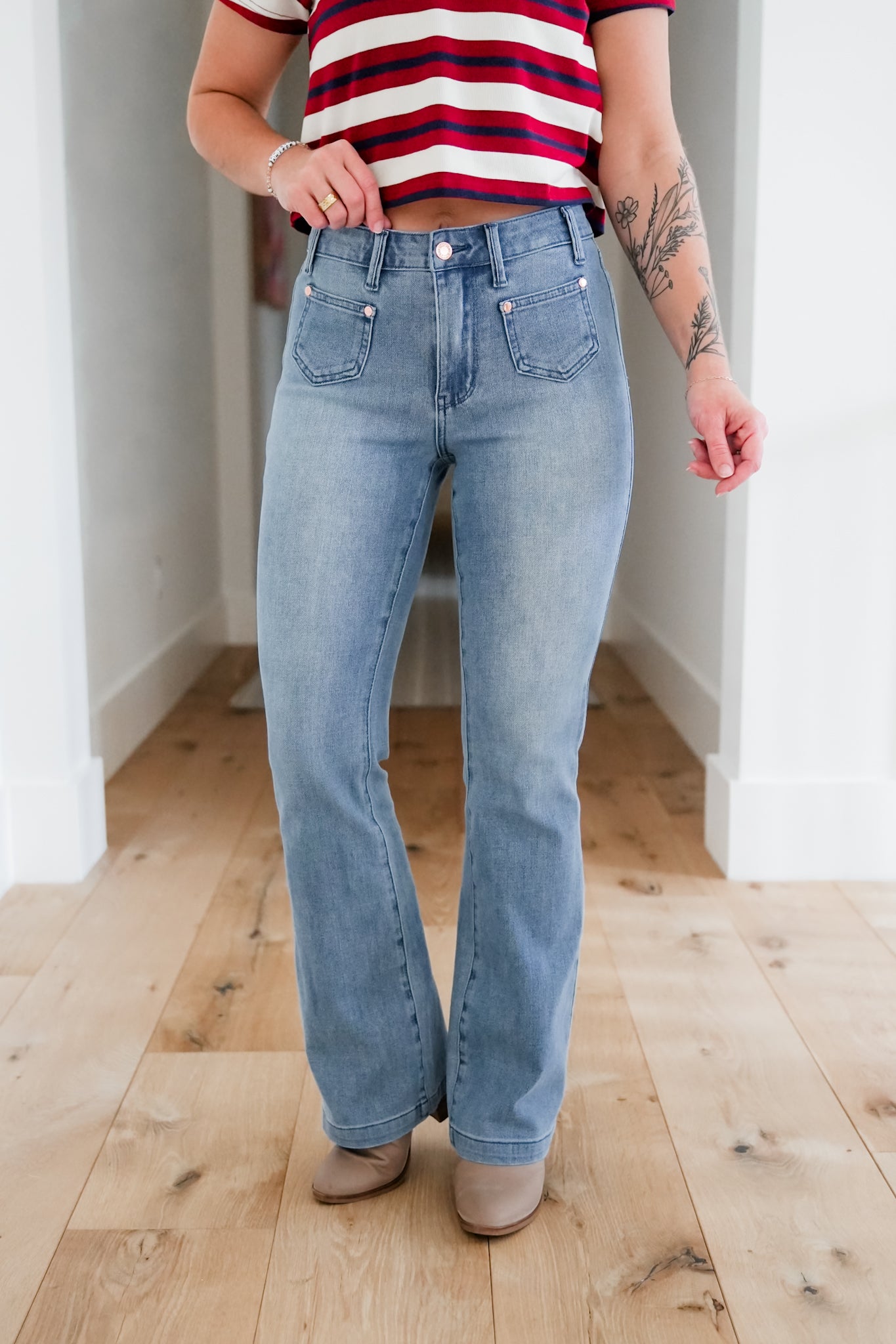 Judy Blue Mid Rise Medium Wash Bootcut Jeans with Front Patch Pockets