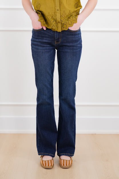 Judy Blue PETITE Mid Rise Dark Wash Bootcut Jeans
