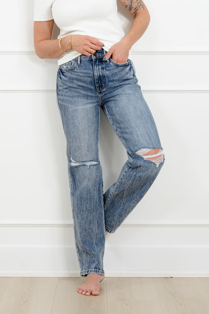 Judy Blue High Rise Medium Wash Rigid Magic Slim Straight Leg Jeans