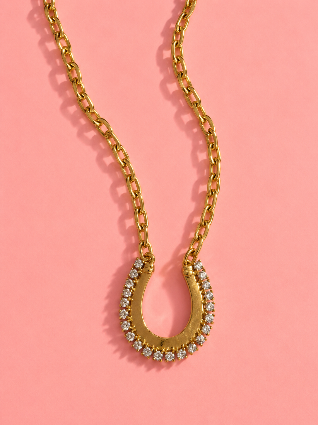 Yochi Horseshoe Necklace