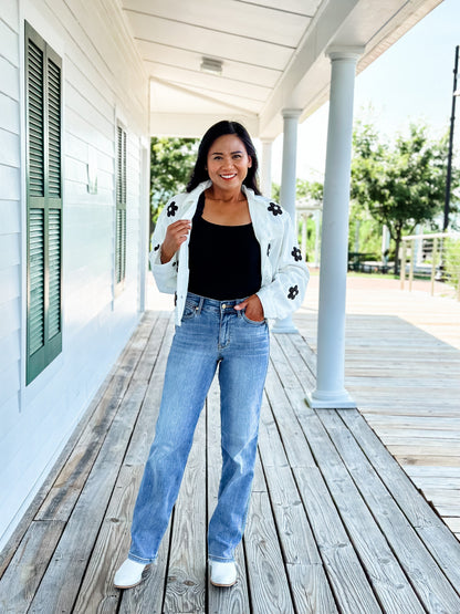 Judy Blue Holla Back Medium Wash Cell Phone Pocket Straight Leg Jeans