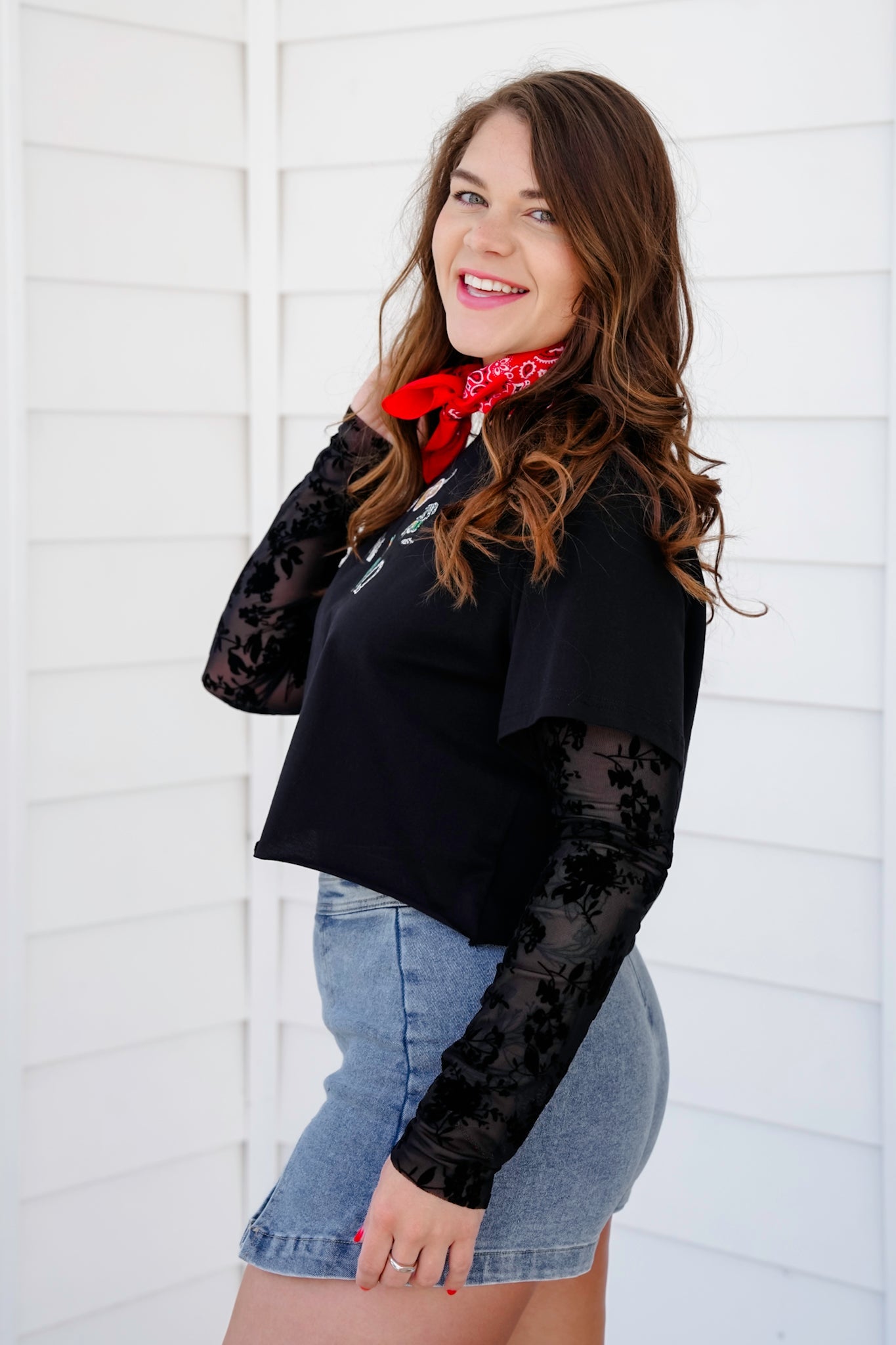 Long Burnout Sleeve Layered Crop Top with Embroidered Western Theme Detail
